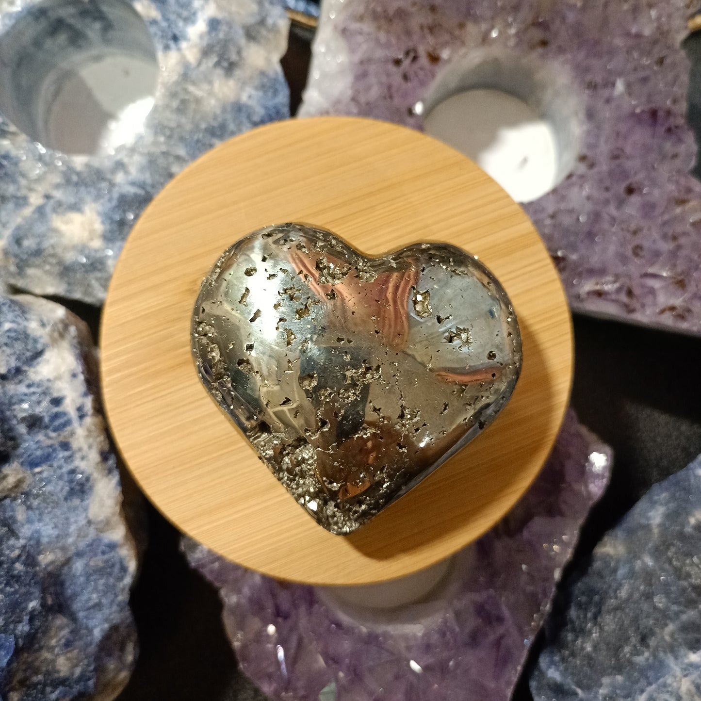 Corazon de Pirita con Drusas
